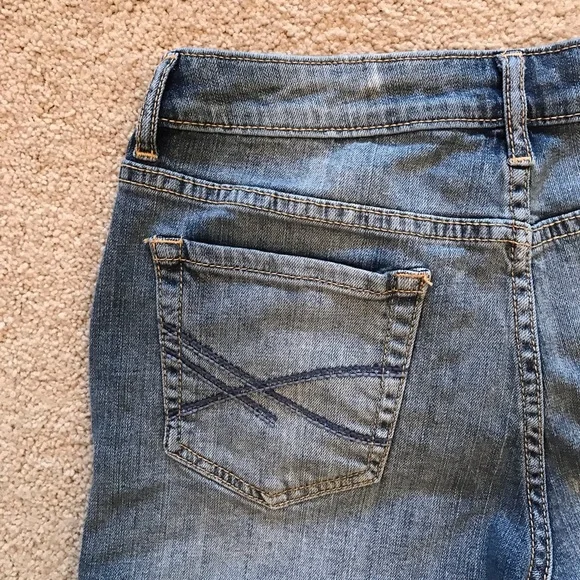 Aeropostale High Waist Denim Shorts Womens Size 6 Raw Frayed Hem Blue - Picture 11 of 13